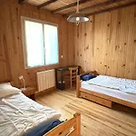 Calme A Piraillan Avec Piscine Chauffee - Fr-1-736-69 Villa